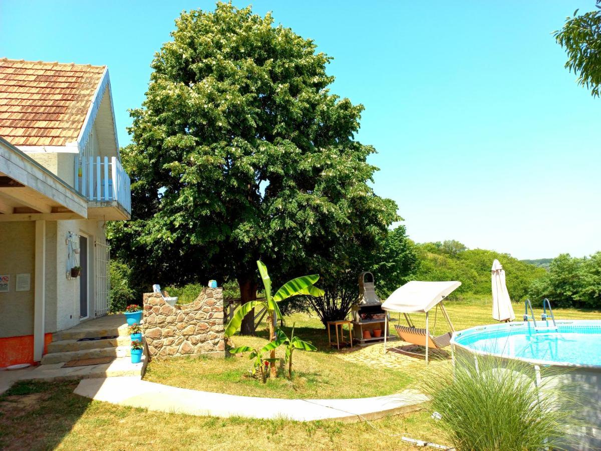 Honey Hill Apartment Fruska Gora Cerevic Zewnętrze zdjęcie