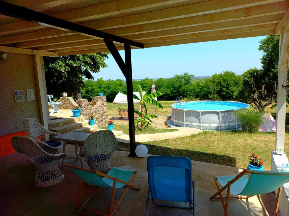 Honey Hill Apartment Fruska Gora Cerevic Zewnętrze zdjęcie